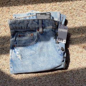 H&M Mom Jeans